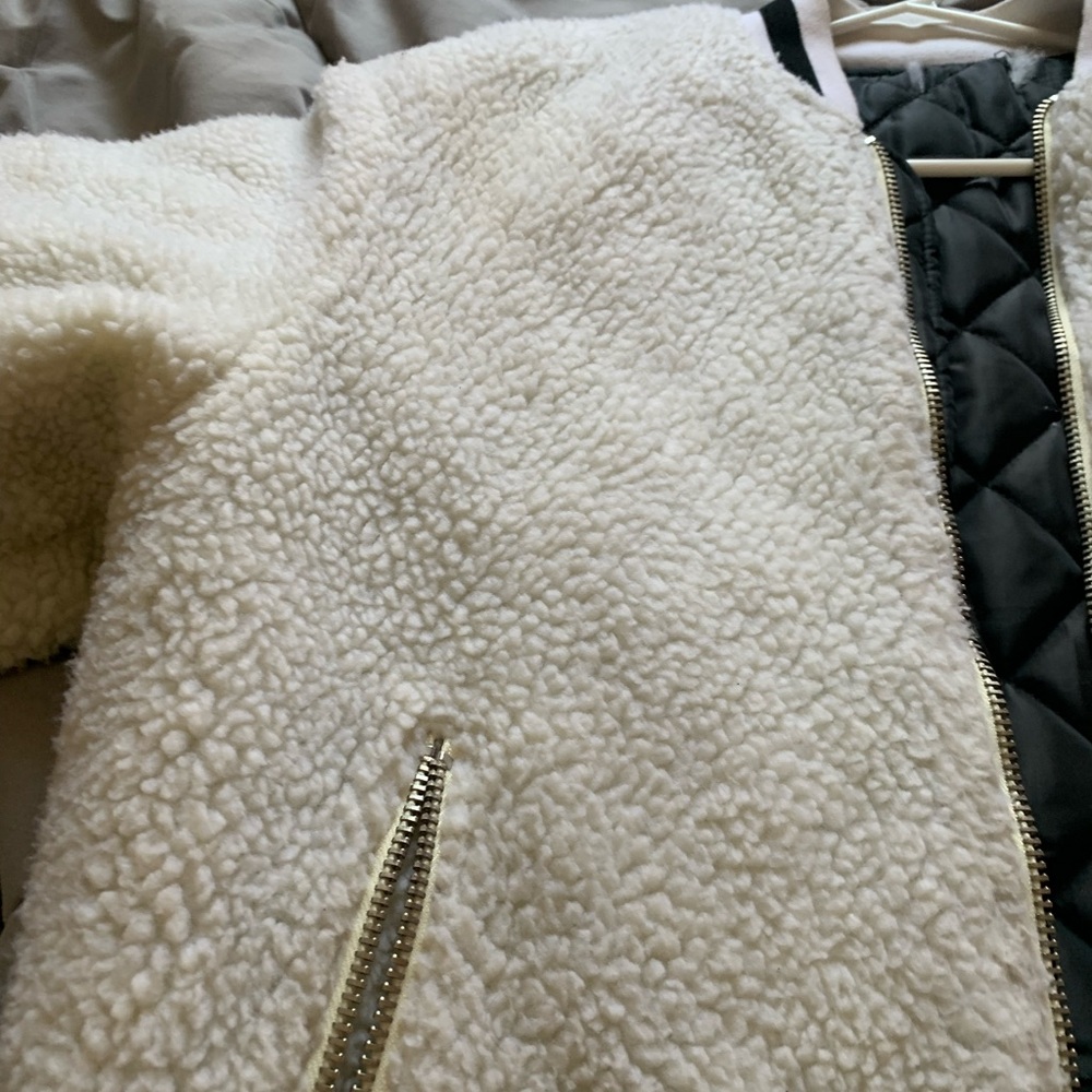 Men’s thick Sherpa bomber jacket. Slightly worn with small stain on right sleeve